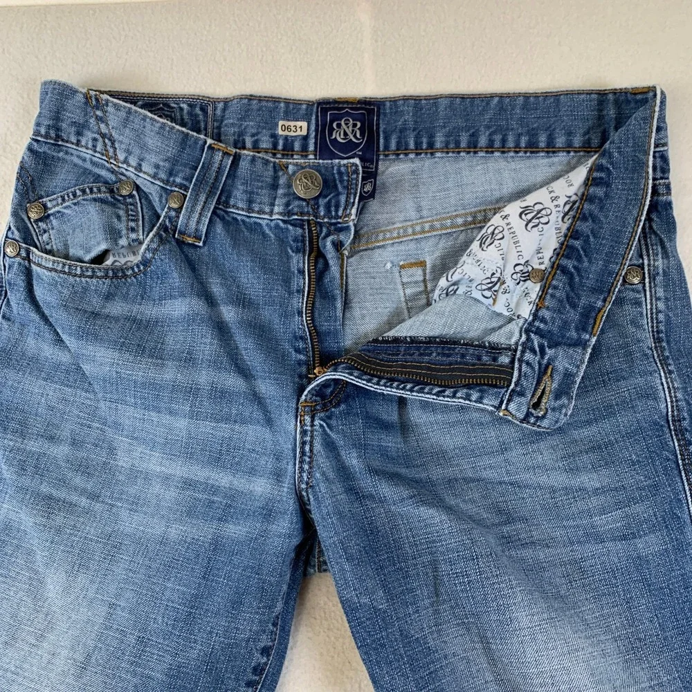 Rock &‎ Republic Men's Neil Straight Leg Denim Jeans Light Wash Blue Size 34x30
